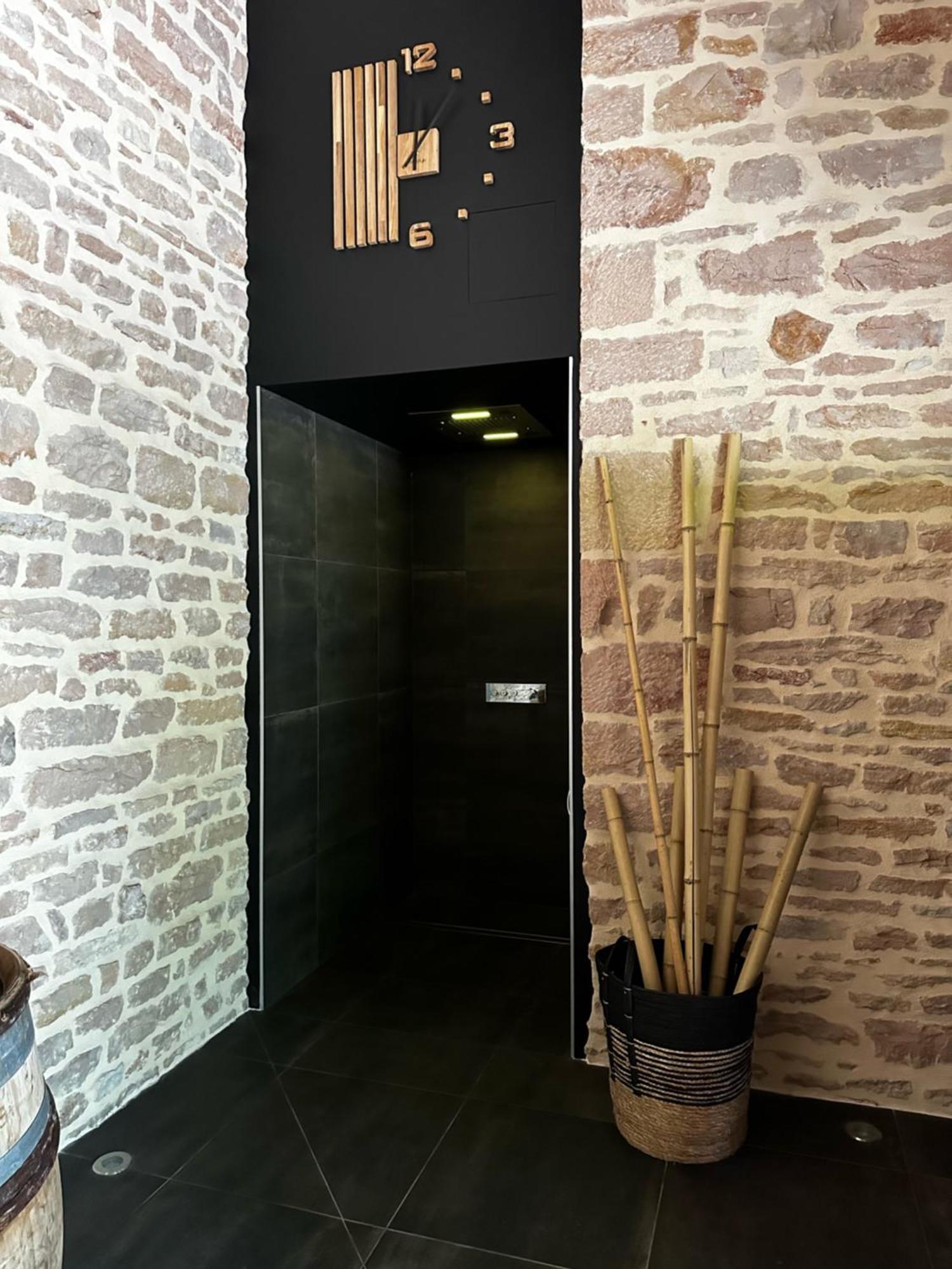 Le Gite Du Carge D'Arlay Charnay-les-Macon Exterior foto